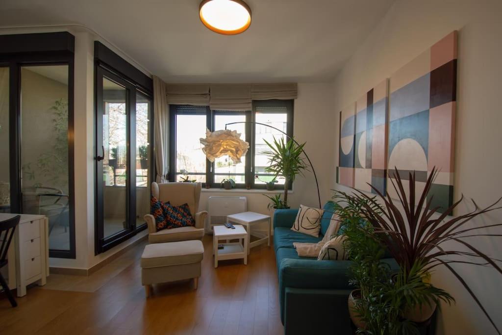 Gardos Bauhaus Apartment Белград Экстерьер фото