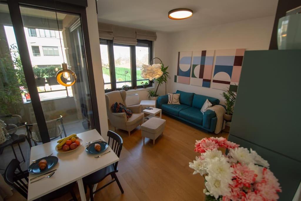 Gardos Bauhaus Apartment Белград Экстерьер фото